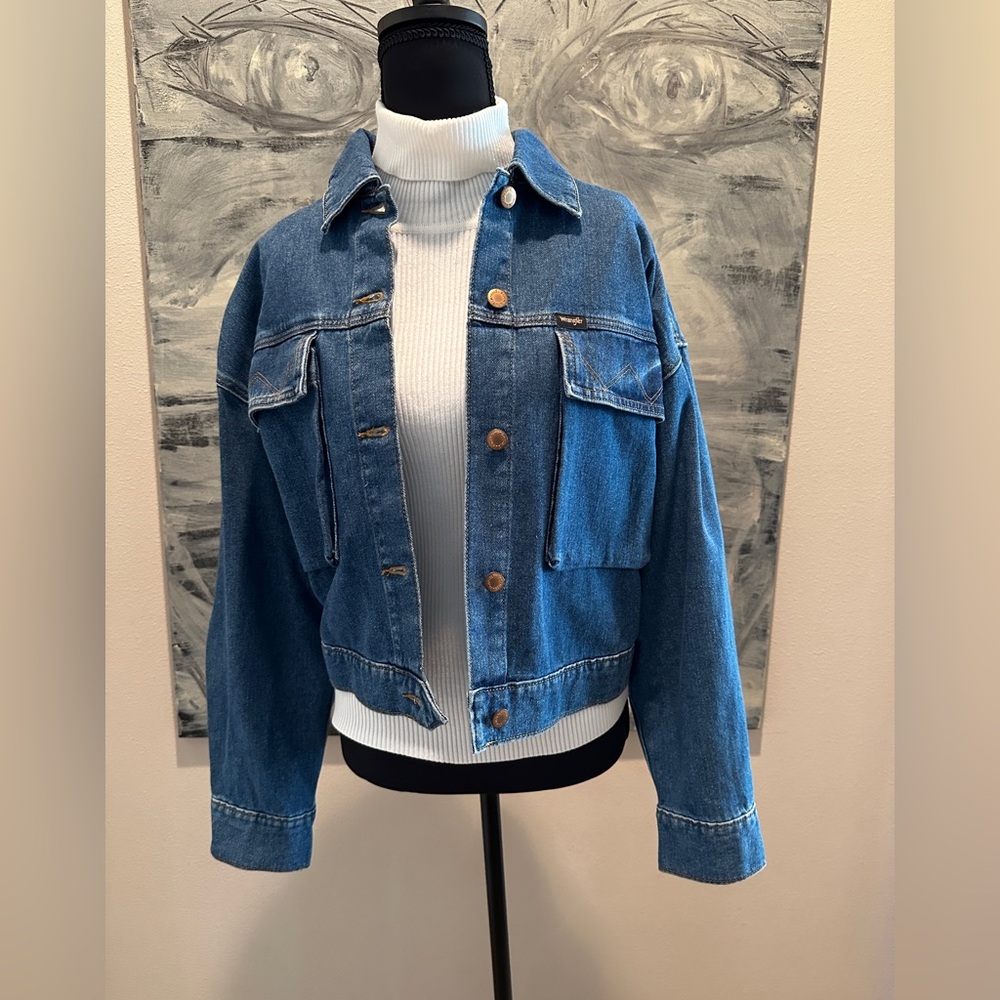 Vintage Wrangler Blue Denim Women’s Jean Jacket